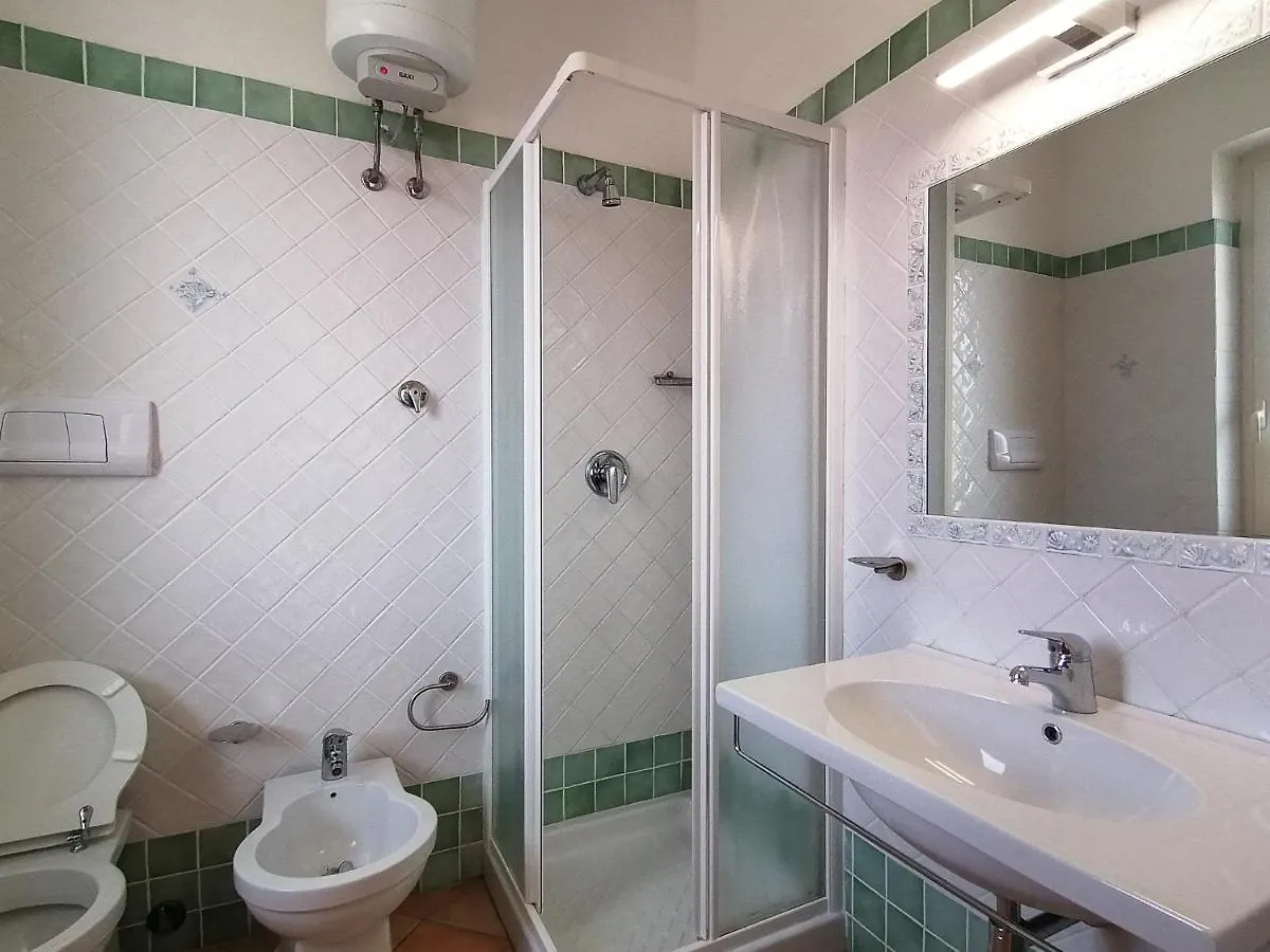 Residence Levante 산타테레사의갈루라 0*,